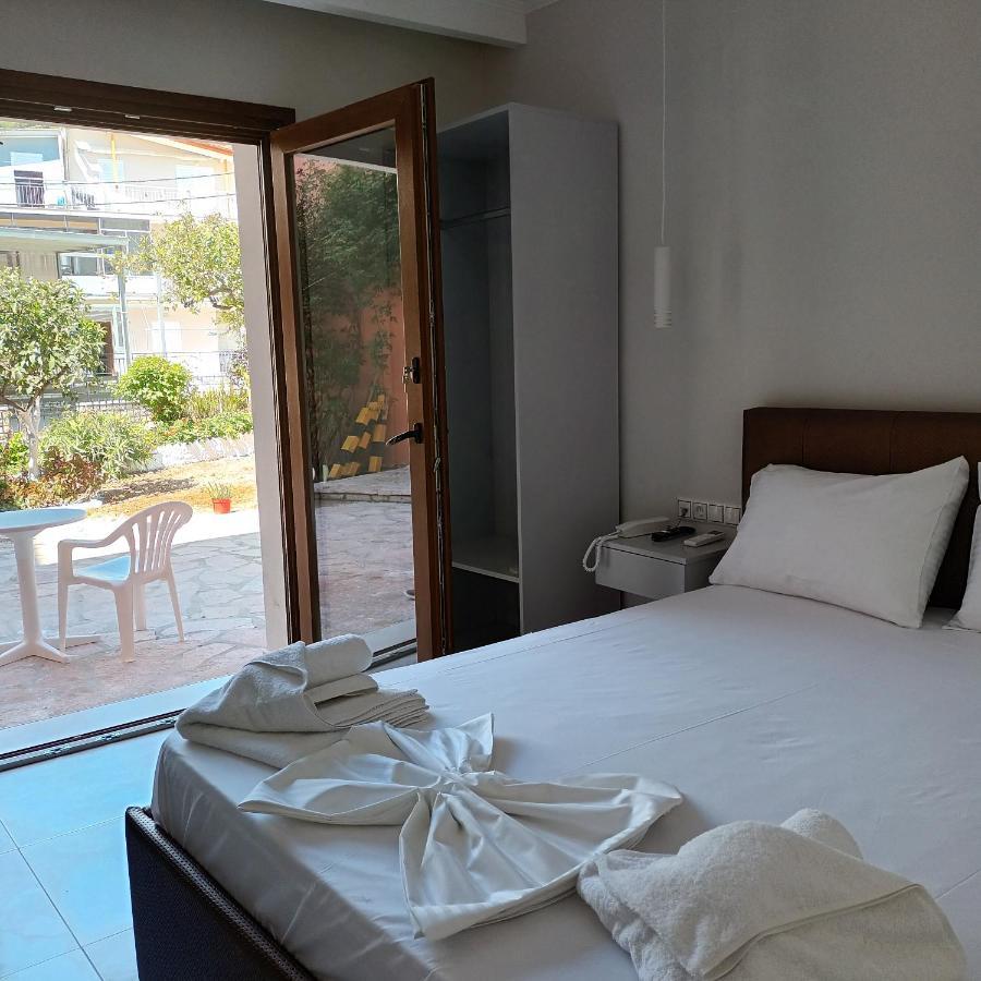 Golfo Beach Parga Bagian luar foto